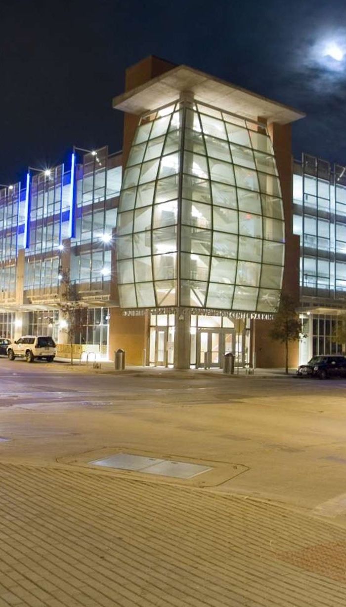 Cambridge Architectural Mesh – Plait Mesh