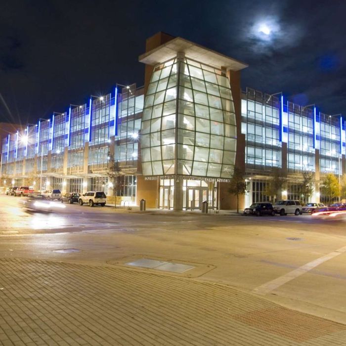 Cambridge Architectural Mesh – Plait Mesh