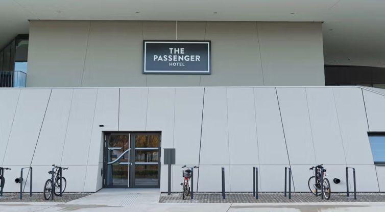 Rieder – Concrete Skin